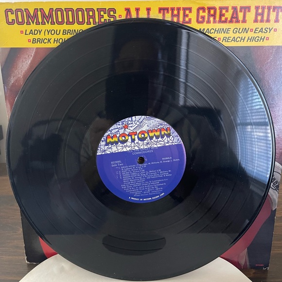 Commodores~All The Great Hits~LP Vinyl~Motown 6028ML~First Press~1982~Used - Picture 4 of 4